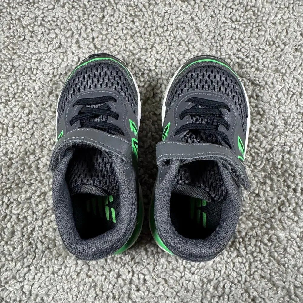 New Balance excellent see
